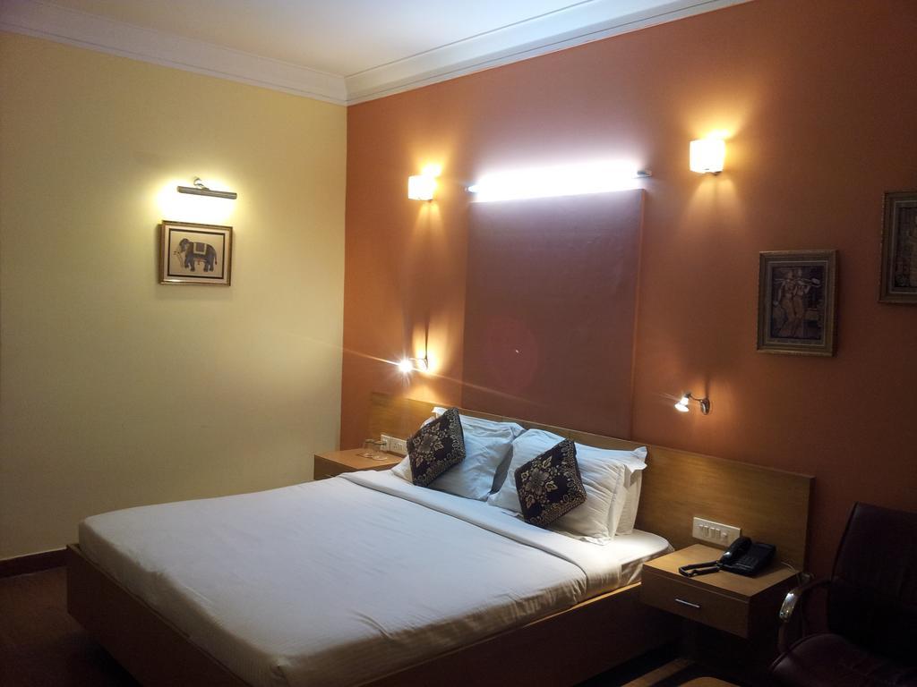 Green Villa Bed & Breakfast New Delhi Extérieur photo