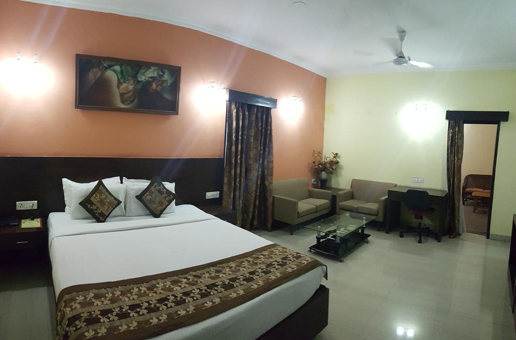 Green Villa Bed & Breakfast New Delhi Extérieur photo