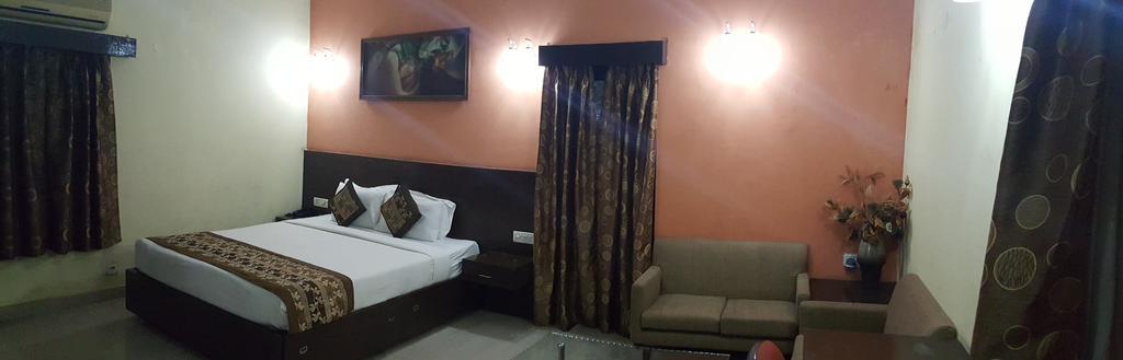 Green Villa Bed & Breakfast New Delhi Extérieur photo